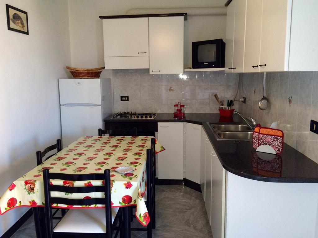 Case Vacanze Jerimar LMP Szoba fotó